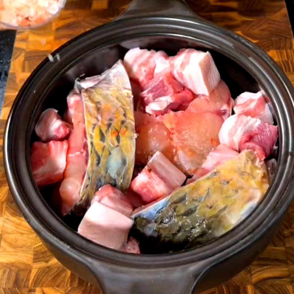 nồi đất kho cá