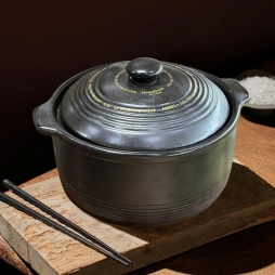 Nồi Đất nấu trên Bếp Từ thân cao 2 Lít (Men đen) Nồi Đất nấu trên Bếp Từ thân cao 2 Lít (Men đen)